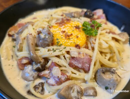 Anmour Cafe • Puchong