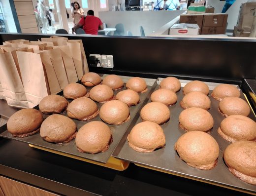 Authentic Bakery @ Pearl Point Shopping Mall