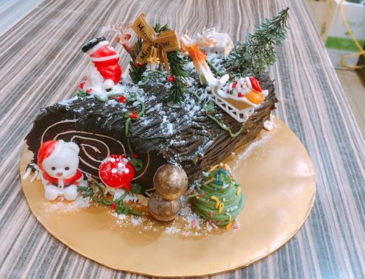 Cheery Cake House