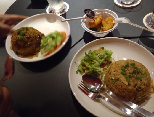 Dragons’ Den The Neighborhood Bar