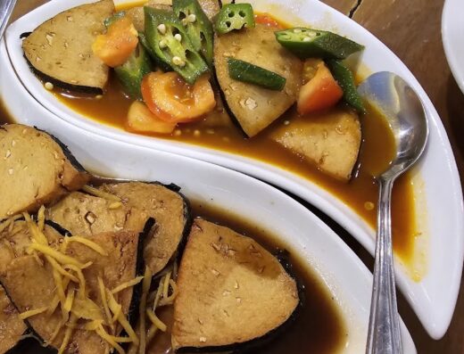 素素养 So So Young