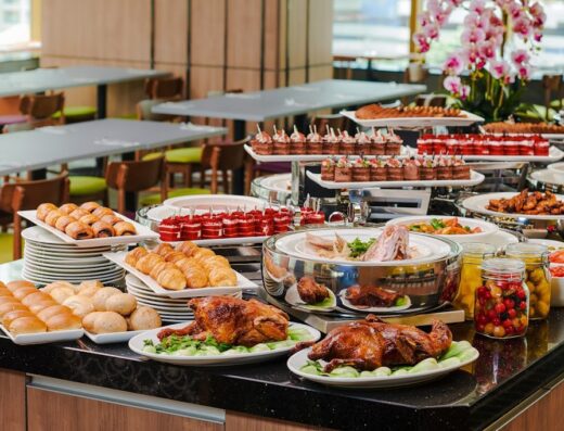 Kampung Kitchen Buffet Restaurant (Halal)