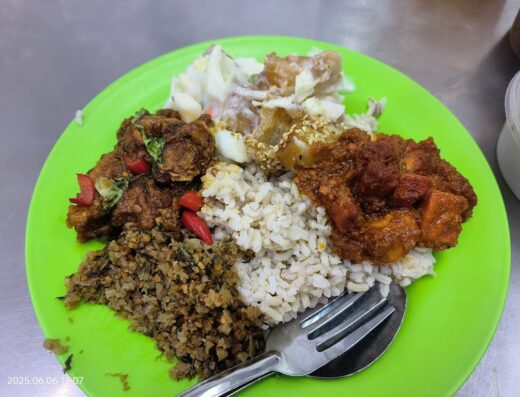 Le Tian Vegetarian Stall