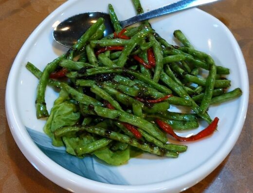 NEU XinMin Vegetarian Restaurant