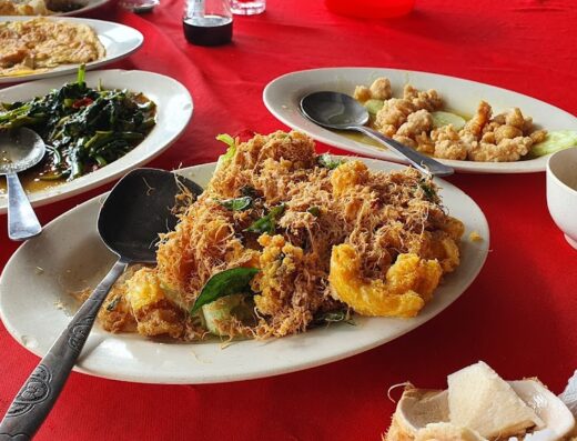 Qun Hua Kuala Selangor Seafood Restaurant