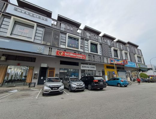 Red House Bakery Bukit Raja (HQ)