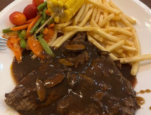 Restoran Gold Cowboys • Western Grill & Sizzling