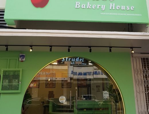 Strudel Bakery House HQ Klang