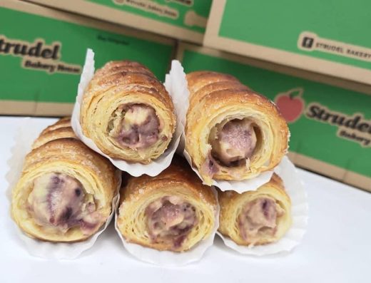 Strudel Bakery House HQ Klang