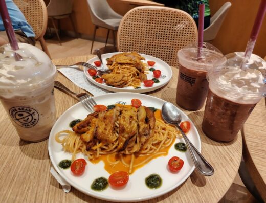 The Coffee Bean & Tea Leaf