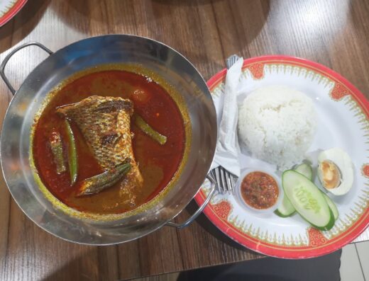 Tok Lek Cafe & Western Food