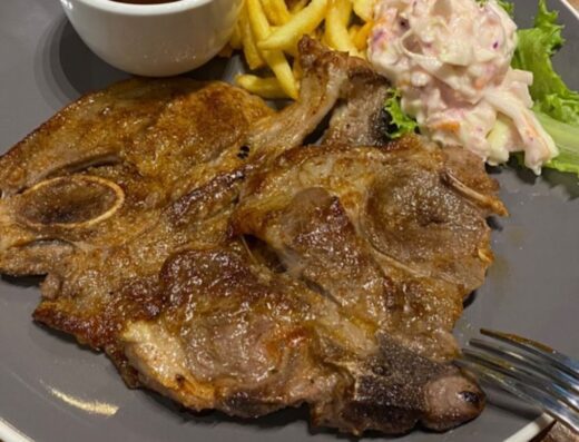 Western Food Uptown 1038