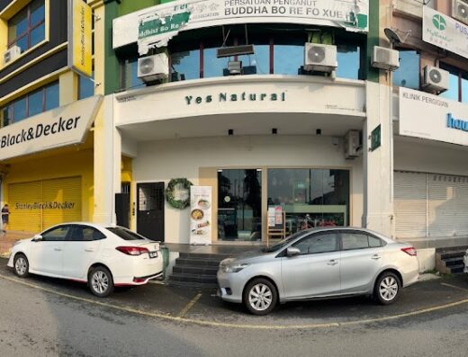 Yes Natural (Vegetarian Cafe)