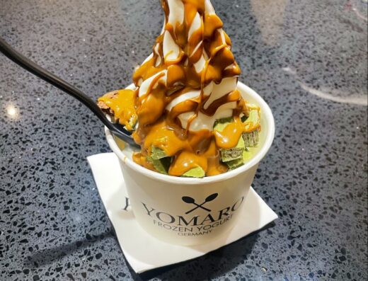 Yomaro Frozen Yogurt – 1 Utama