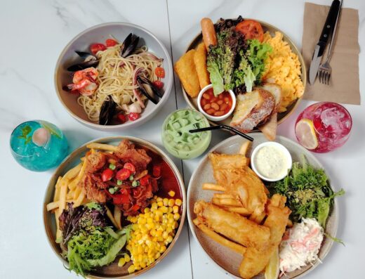 BLOSSOM A GLASSMANSION