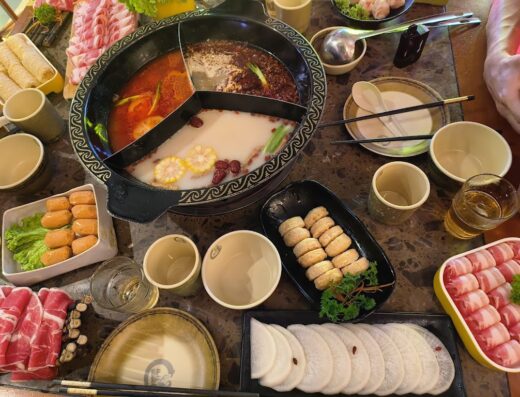 辣妹火锅VIP Plaza Arkadia Lamei Hotpot VIP Plaza Arkadia (喷水池前Corner Lot）