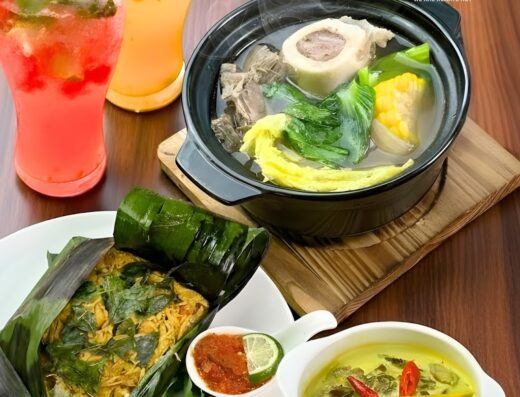 Khatulistiwa Skyline Dining