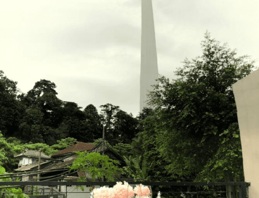 P8 MARINA WAVES BISTRO