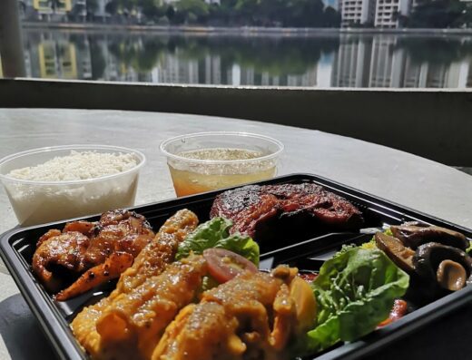 Crocodile Farm Seafood Restaurant • Pork Free (Puchong)
