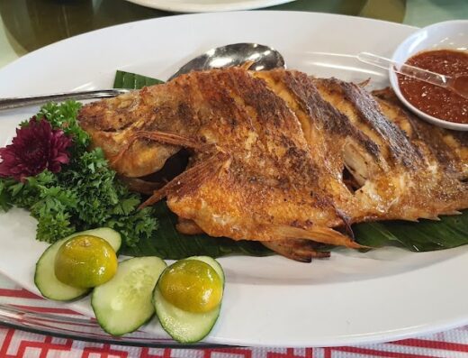 Crocodile Farm Seafood Restaurant • Pork Free (Puchong)