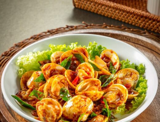 Elmina KK Seafood Restaurant