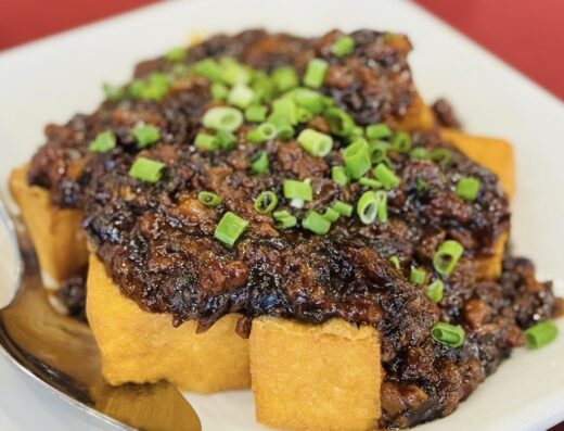 Yan Wo Seafood Restaurant • Kampung Desa Aman